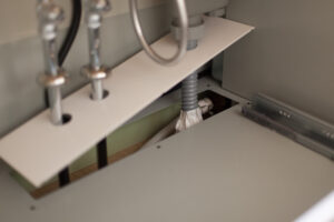 台所のシンク下からの水漏れ・キッチン床の水溜まりの原因と対処法