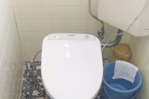 兵庫県加古川市へトイレ水漏れ修理でお伺いさせていただきました。