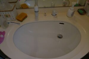 兵庫県三田市へ洗面蛇口の水漏れでお伺い致しました。