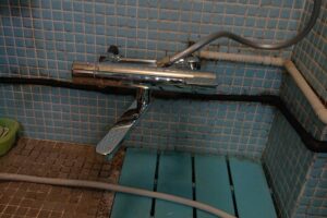 兵庫県赤穂市へお風呂の蛇口の水漏れでお伺い致しました。