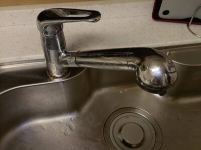 兵庫県尼崎市へ台所蛇口の水漏れでお伺い致しました。