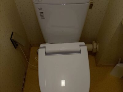 兵庫県芦屋市へトイレの水漏れでお伺い致しました。
