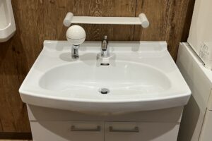 洗面台のつまりは100均ショップのラバーカップで除去できる？