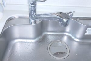 兵庫県神戸市西区に台所蛇口水漏れでお伺いさせていただきました。