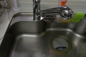 兵庫県神戸市西区に台所蛇口水漏れでお伺いさせていただきました。