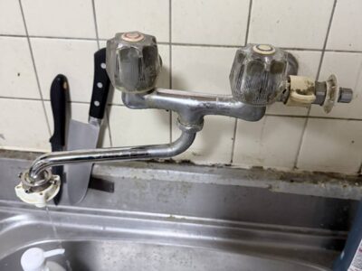 兵庫県神戸市兵庫区西出町へ蛇口修理に伺いました。