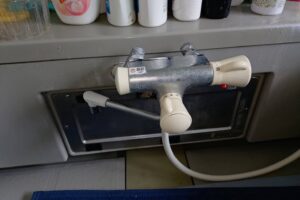 兵庫県芦屋市へ浴室蛇口水漏れでお伺い致しました。