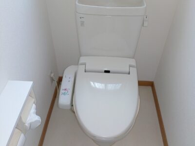 兵庫県高砂市にトイレ水漏れでお伺いしました。