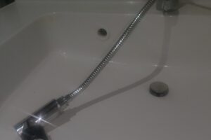 兵庫県加古川市に洗面台蛇口の水漏れ対応でお伺いしました。