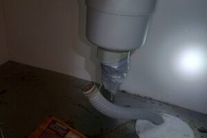 兵庫県淡路市に台所排水の水漏れ対応でお伺いしました。