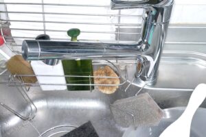 兵庫県明石市西明石北町に台所蛇口水漏れでお伺いしました。