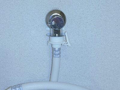 兵庫県神戸市西区玉津町高津橋に洗濯蛇口の水漏れ修理でお伺いしました。