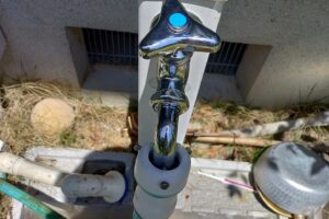 兵庫県三木市末広へ屋外蛇口の交換でお伺いしました。