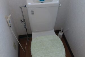 兵庫県相生市垣内町へトイレの水漏れ調査でお伺いしました。