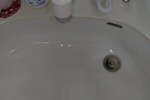 兵庫県明石市大久保町へ洗面蛇口水漏れでお伺い致しました。