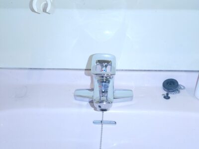兵庫県加古川市野口町に洗面蛇口の水漏れ修理でお伺いしました。