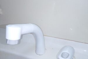 兵庫県相生市緑ヶ丘へ洗面蛇口の水漏れ調査でお伺いしました。